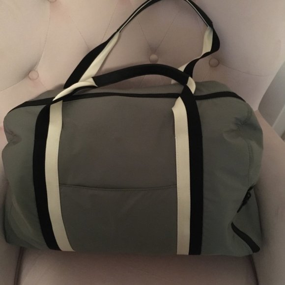 Kate spade olive green travel duffle workout yoga tote bag sample piece nwt - Picture 5 of 16